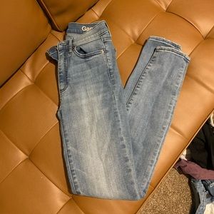 Gap skinny jeans